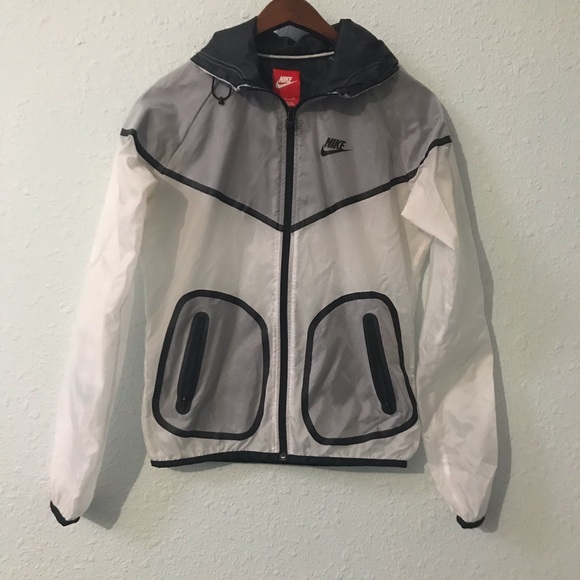 Nike Jackets & Blazers - Nike Hyperfuse nylon lightweight windbreaker sz S